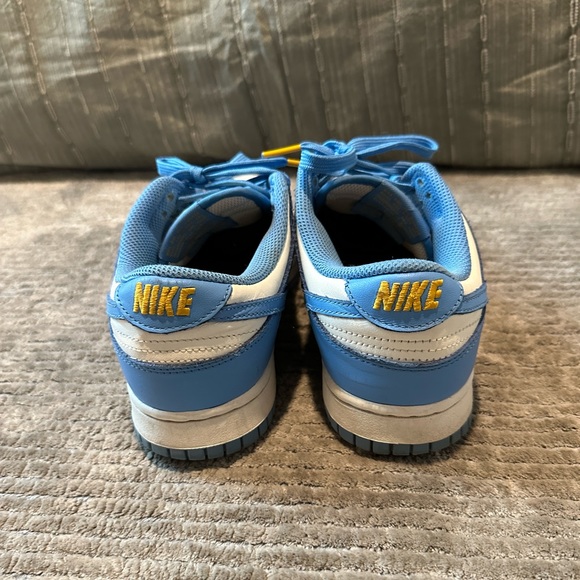 baby blue Nike dunks. Size women’s 8. - Picture 5 of 5